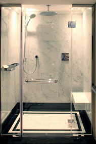 Shower cabine